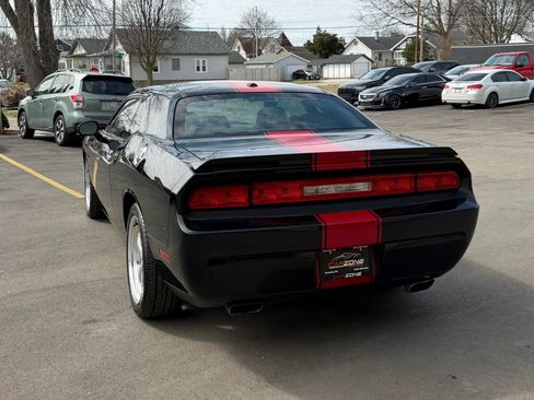 Used 2013 Dodge Challenger R/T image 8