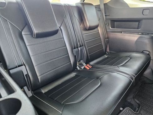 Used 2023 Volkswagen Atlas SEL Premium AWD/4WD image 21