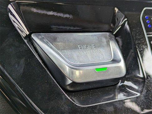 New 2025 GMC Sierra 2500 Denali w/ Denali Reserve Package image 36