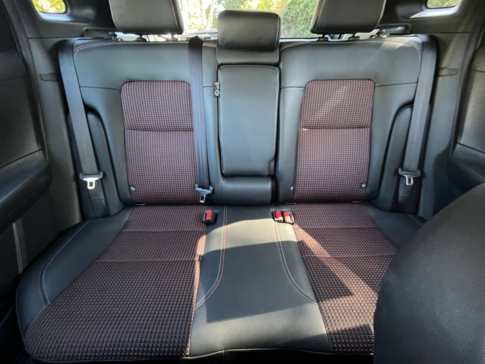 Used 2026 Nissan Kicks SR AWD/4WD image 36