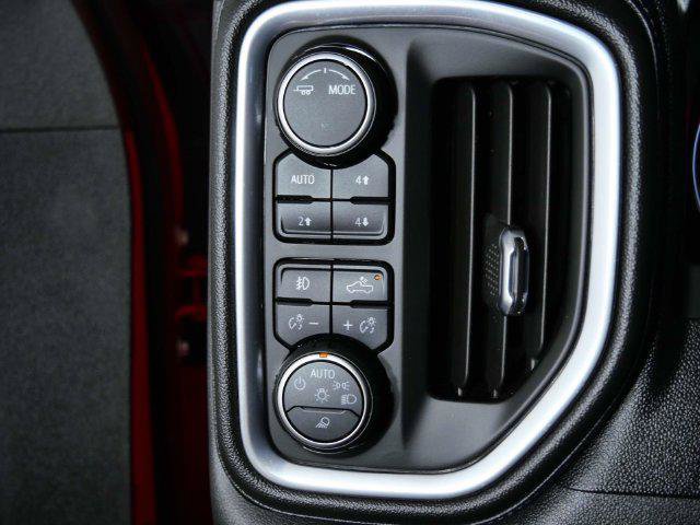 Used 2021 Chevrolet Silverado 1500 LT Trail Boss w/ Convenience Package II AWD/4WD image 20