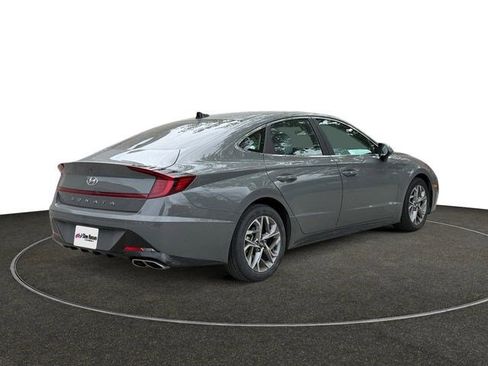 Used 2021 Hyundai Sonata SEL FWD image 6