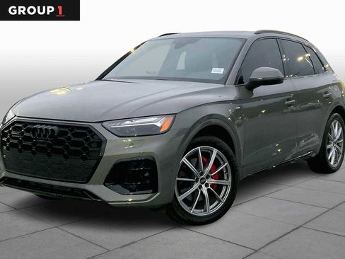 Used 2024 Audi Q5 e Prestige w/ Prestige Package image 1