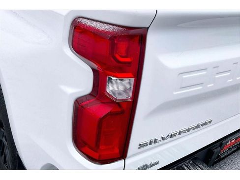 Used 2025 Chevrolet Silverado 1500 LT Trail Boss w/ LT Trail Boss Premium Package image 31