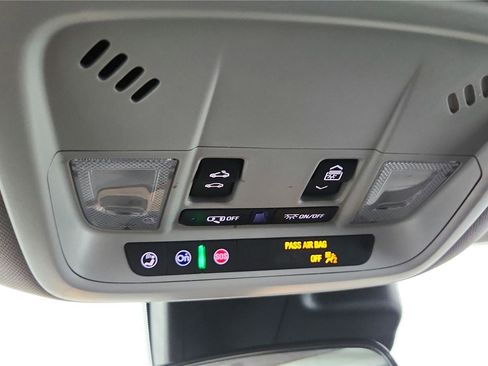 Used 2024 Chevrolet Malibu LT image 27