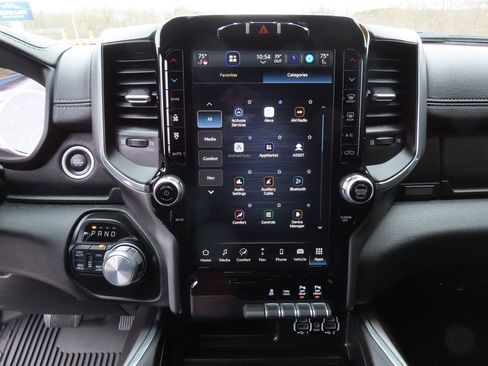 Certified 2022 RAM 1500 Laramie image 23