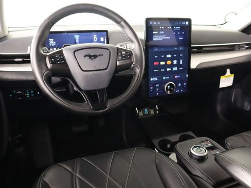 Used 2023 Ford Mustang Mach-E Select image 2