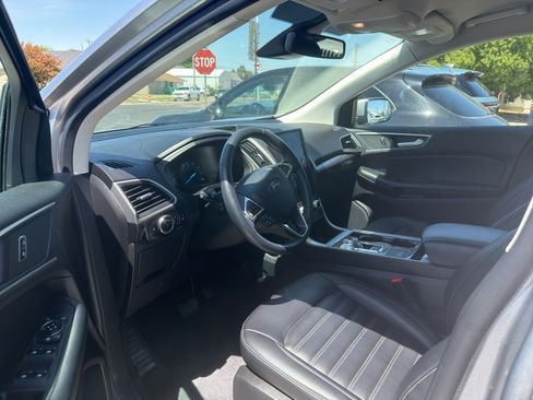 Used 2024 Ford Edge SEL w/ Convenience Package AWD/4WD image 5