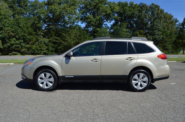 Used 2010 Subaru Outback 2.5i Limited AWD/4WD image 61
