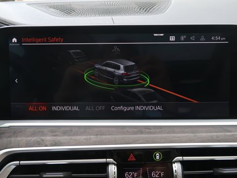 Used 2020 BMW X7 xDrive40i w/ Premium Package AWD/4WD image 21