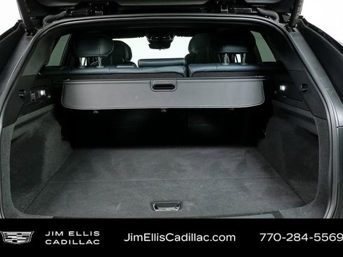 Certified 2024 Cadillac Lyriq Luxury w/ Nappa Leather Package image 33