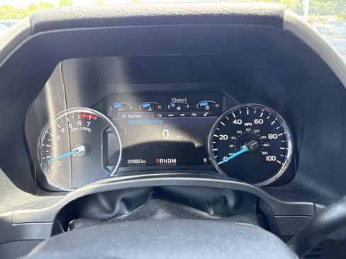 Used 2021 Ford F250 Lariat w/ Lariat Ultimate Package AWD/4WD image 24