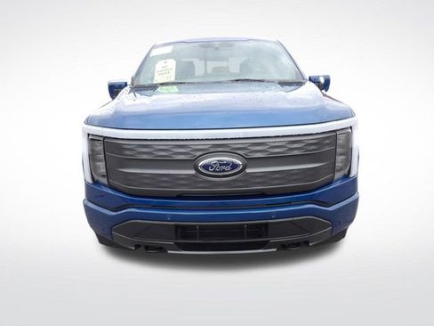 Certified 2022 Ford F150 Lightning Lariat w/ Equipment Group 511A High image 2