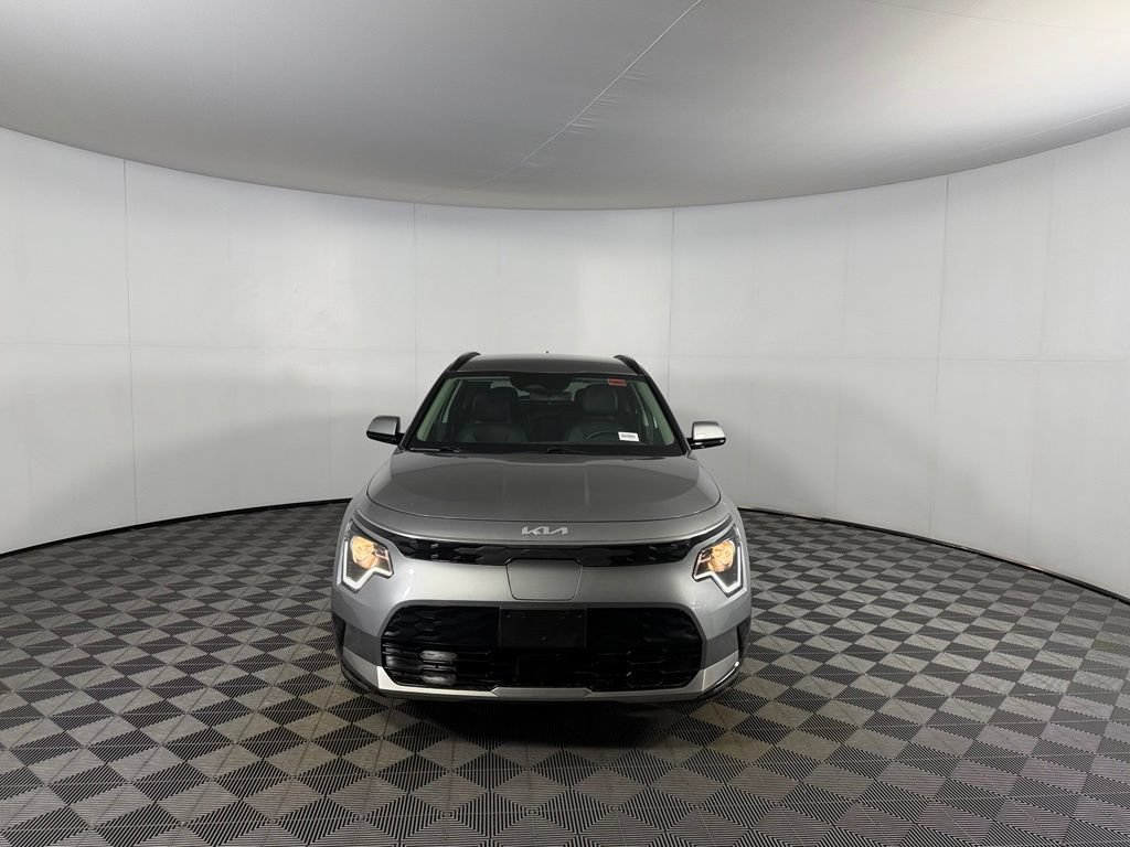 Used 2025 Kia Niro Wind FWD image 3