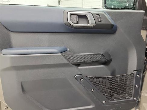 New 2026 Ford Bronco Heritage Edition image 13