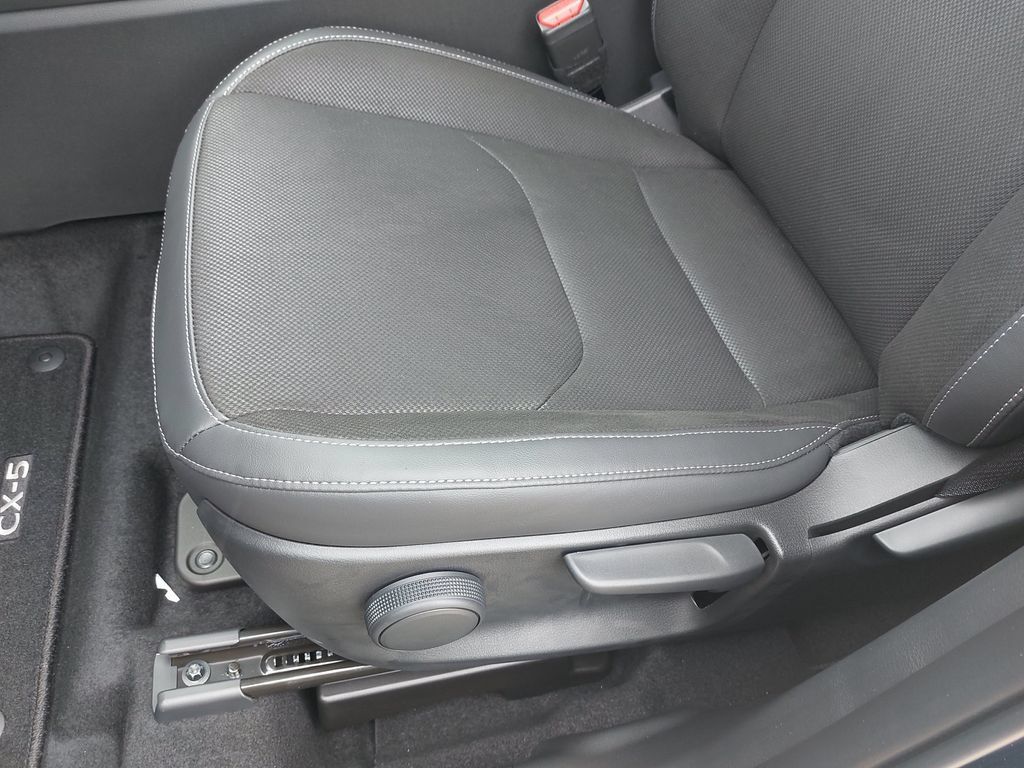 New 2026 MAZDA CX-5 Select AWD/4WD image 30