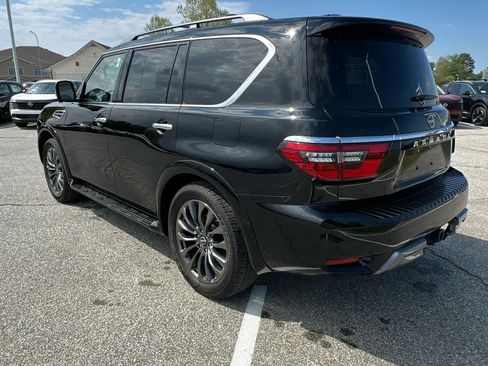 Used 2024 Nissan Armada Platinum w/ Captain's Chairs Package AWD/4WD image 3