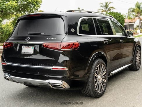 Used 2023 Mercedes-Benz Maybach GLS 600 4MATIC image 8