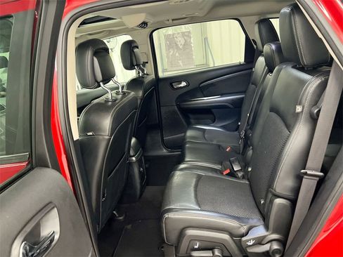 Used 2020 Dodge Journey Crossroad image 23