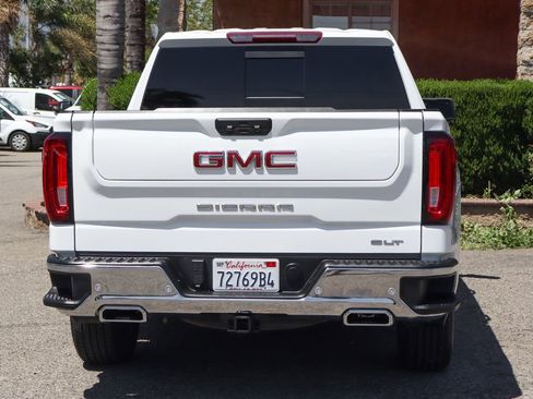 Used 2023 GMC Sierra 1500 SLT w/ SLT Premium Package AWD/4WD image 7
