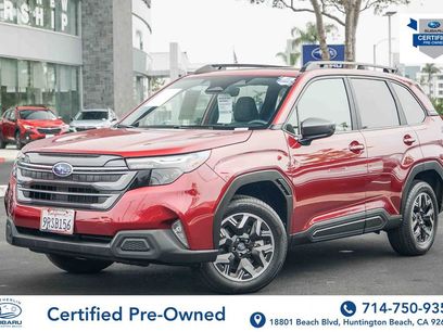 Used 2025 Subaru Forester Premium w/ Convenience Package #1