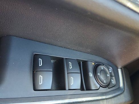 Used 2023 GMC Sierra 1500 Elevation w/ LPO, Elevation Black Package AWD/4WD image 19