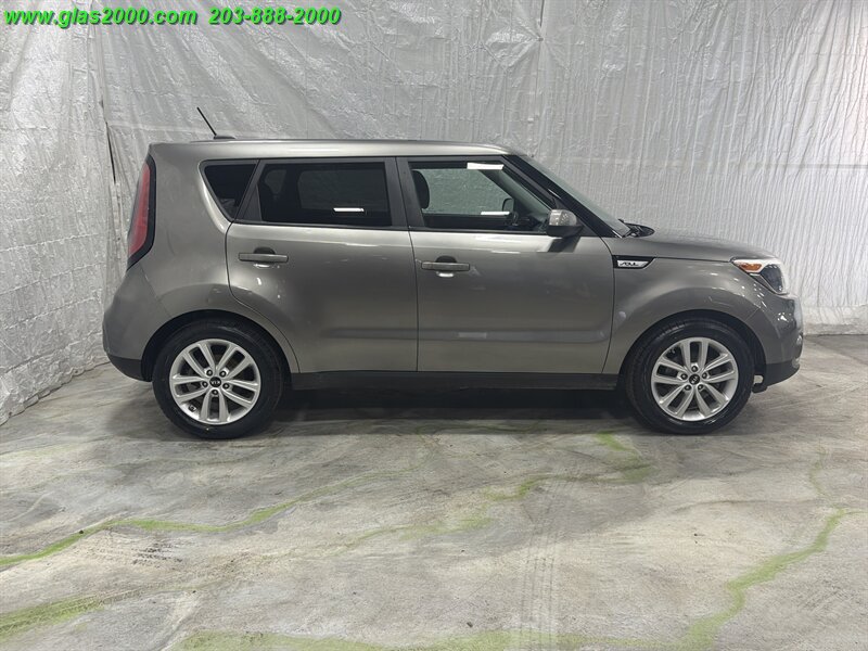 Used 2019 Kia Soul + FWD image 14