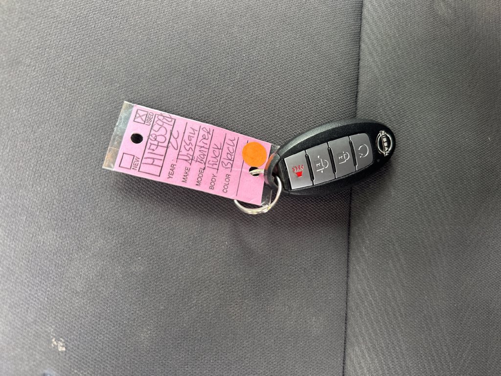 Used 2022 Nissan Frontier S w/ Technology Package RWD image 31