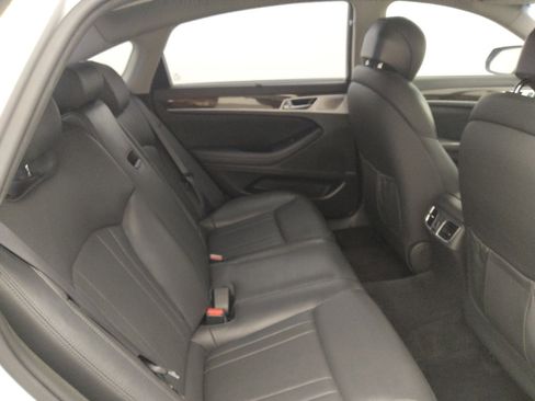 Used 2018 Genesis G80 3.8 w/ Option Group 02 image 19