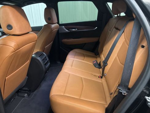 Certified 2025 Cadillac XT5 Premium Luxury image 24