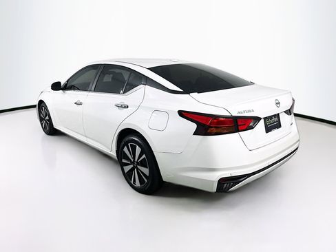 Used 2022 Nissan Altima 2.5 SV image 5