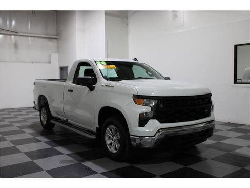 Used 2024 Chevrolet Silverado 1500 W/T w/ WT Fleet Convenience Package image 2