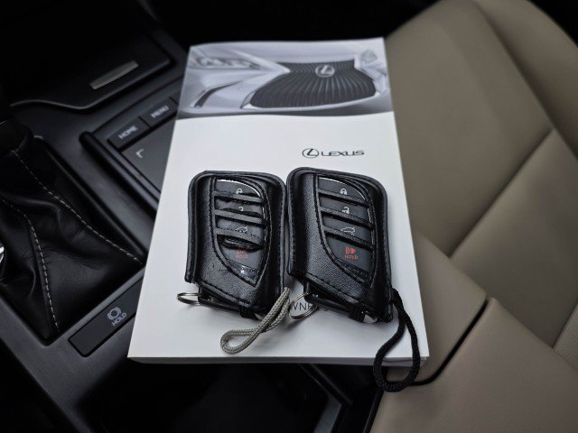 Used 2019 Lexus ES 350 w/ Premium Package FWD image 44