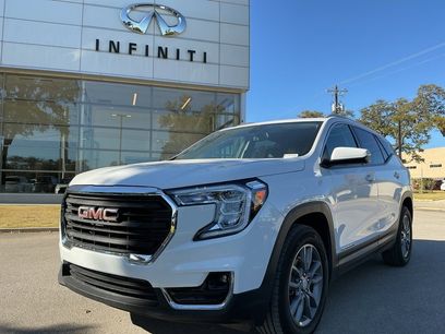 Used 2024 GMC Terrain SLT