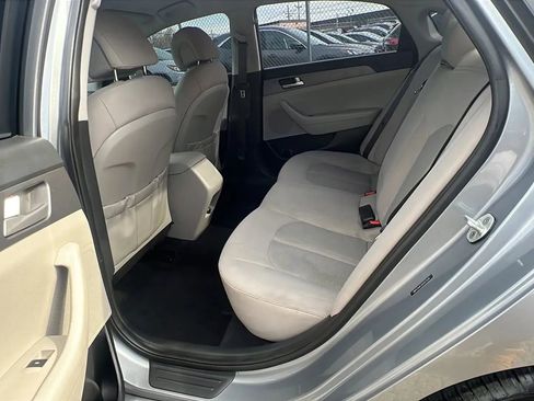 Used 2016 Hyundai Sonata SE image 26