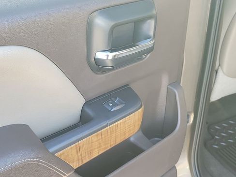 Used 2014 GMC Sierra 1500 SLT w/ SLT Crew Cab Value Package image 42