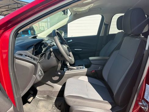 Used 2017 Ford Escape SE AWD/4WD image 11