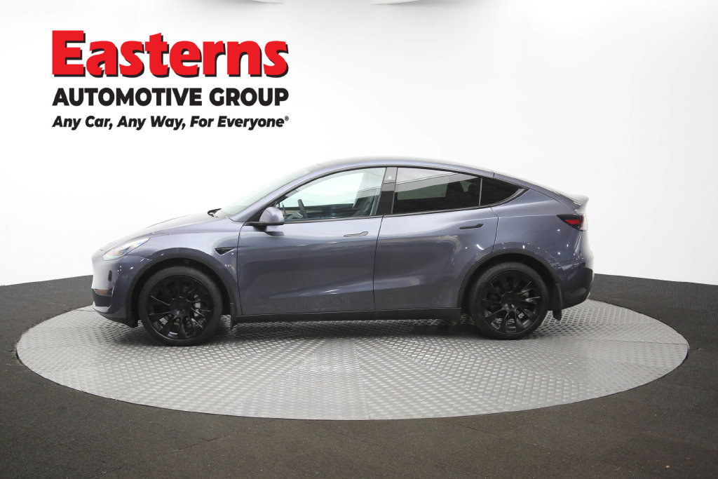 Used 2022 Tesla Model Y Long Range AWD/4WD image 56