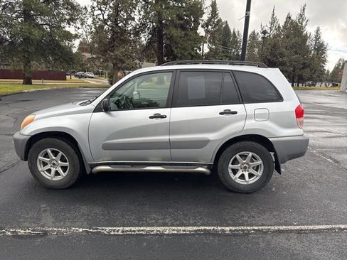 Used 2003 Toyota RAV4 4WD image 3