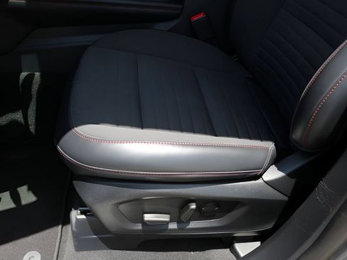 Used 2025 Ford Explorer ST-Line w/ Premium Package RWD image 13