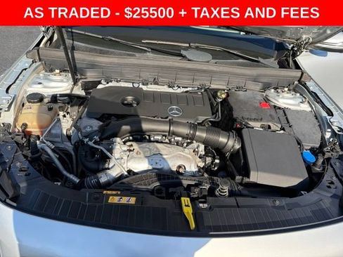 Used 2021 Mercedes-Benz GLB 250 image 11
