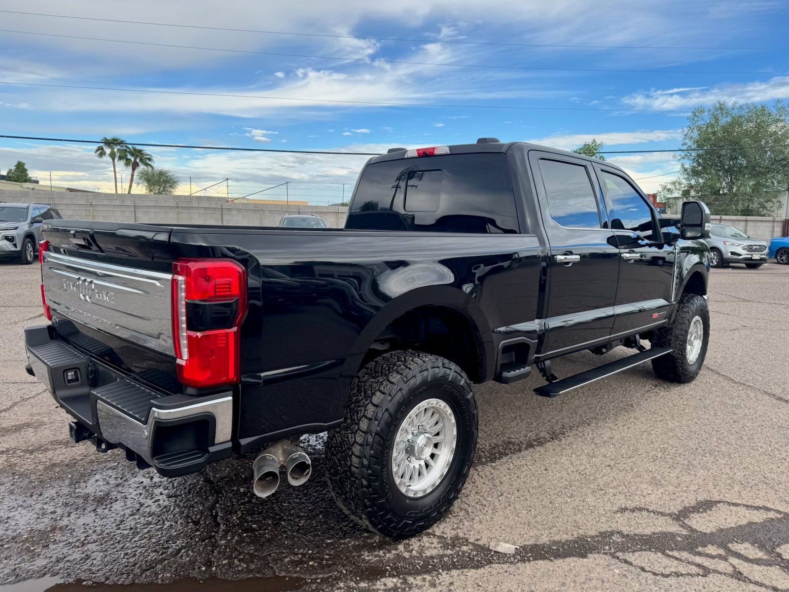 Used 2023 Ford F250 King Ranch w/ Chrome Package AWD/4WD image 4