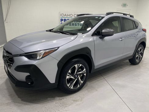 Certified 2025 Subaru Crosstrek 2.0i Premium AWD/4WD image 4