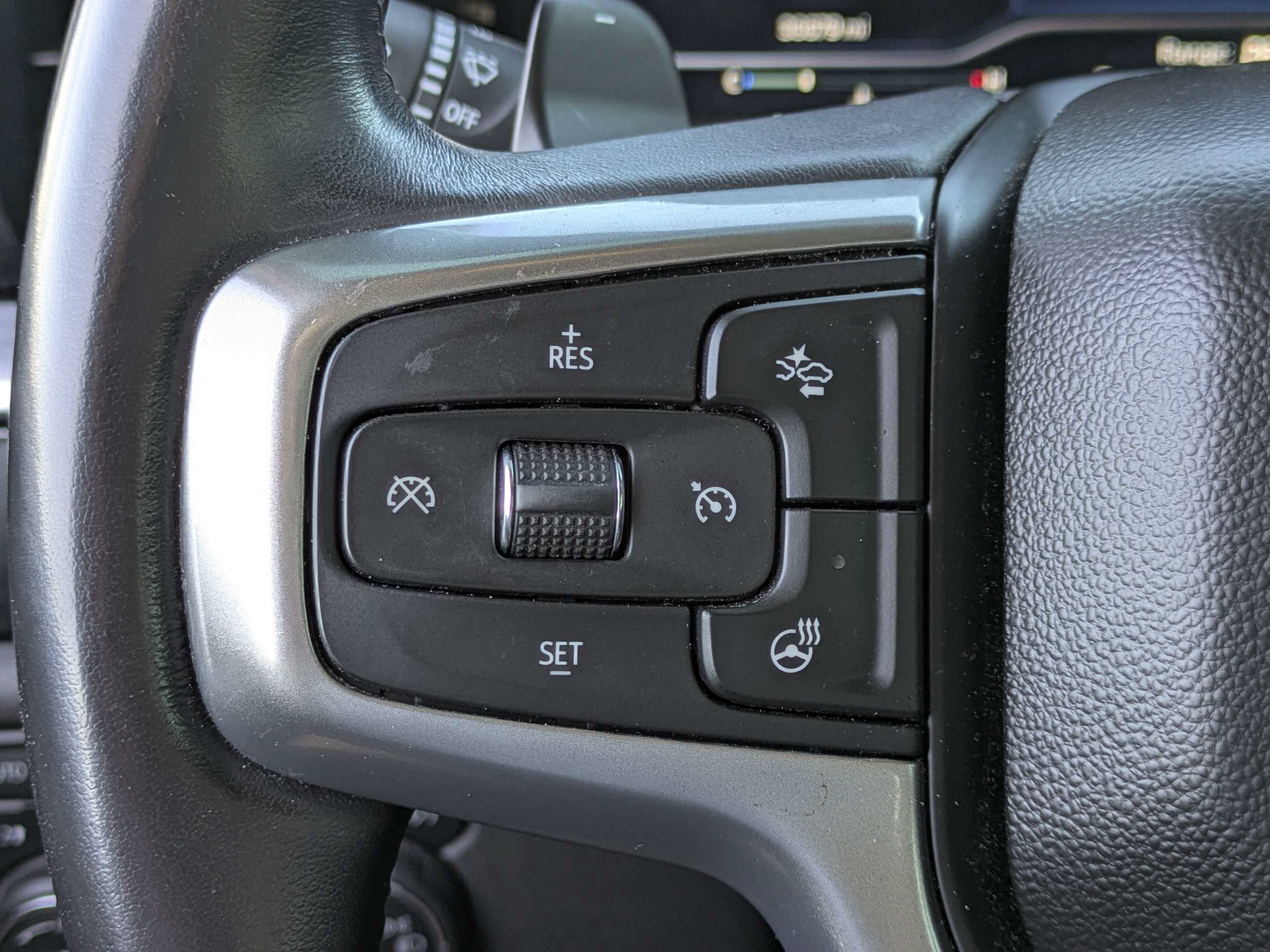 Used 2022 Chevrolet Silverado 1500 LT Trail Boss w/ LT Trail Boss Premium Package AWD/4WD image 23
