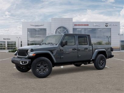New 2025 Jeep Gladiator Sport