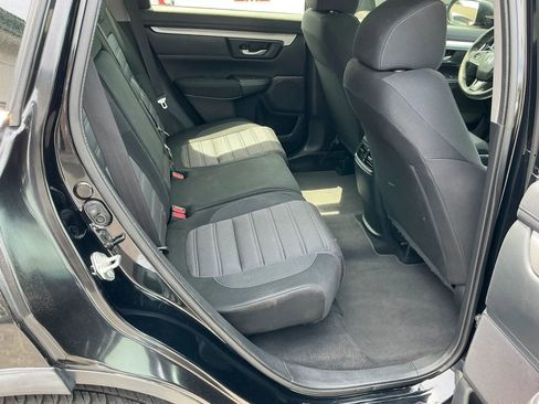 Used 2017 Honda CR-V LX image 7