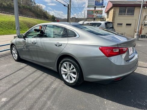 Used 2025 Chevrolet Malibu LT FWD image 5