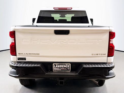 New 2026 Chevrolet Silverado 2500 Custom w/ Custom Value Package AWD/4WD image 4