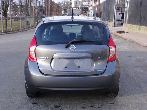 Used 2016 Nissan Versa Note SV image 6