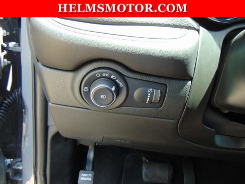 Certified 2023 Dodge Durango GT image 13